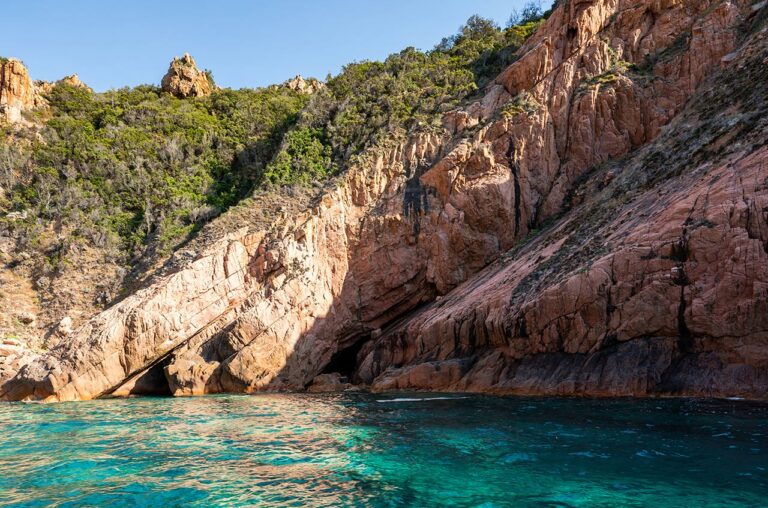 Via Mare promenades en mer dans la Réserve de Scandola